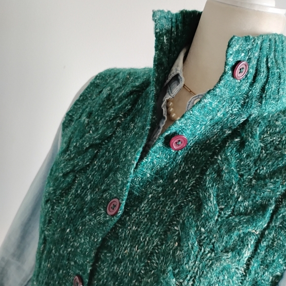 L.L.Bean Wool Blend Cardigan Sweater Vest Cable Knit Green Cozy Size Medium - Picture 8 of 14